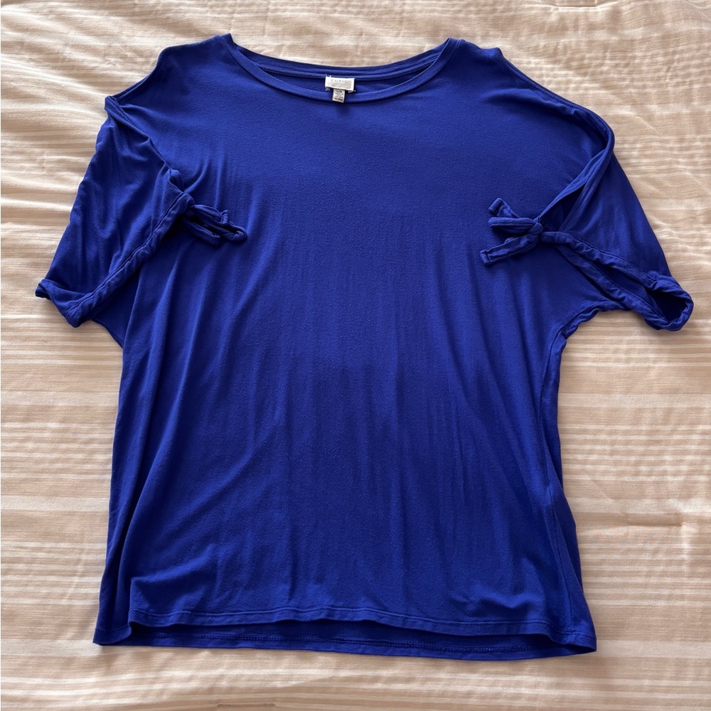 Cupio 
Royal Blue Short Sleeve Top